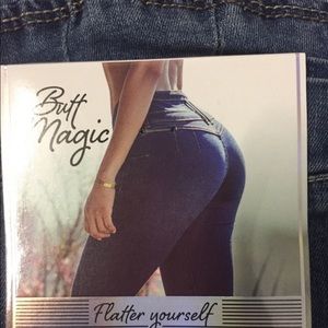 Very flattering Push up bottom skinny jeans.